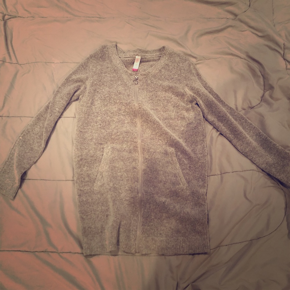 Gray zip up cardigan